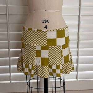 Urban outfitters low rise green checker pleated skirt